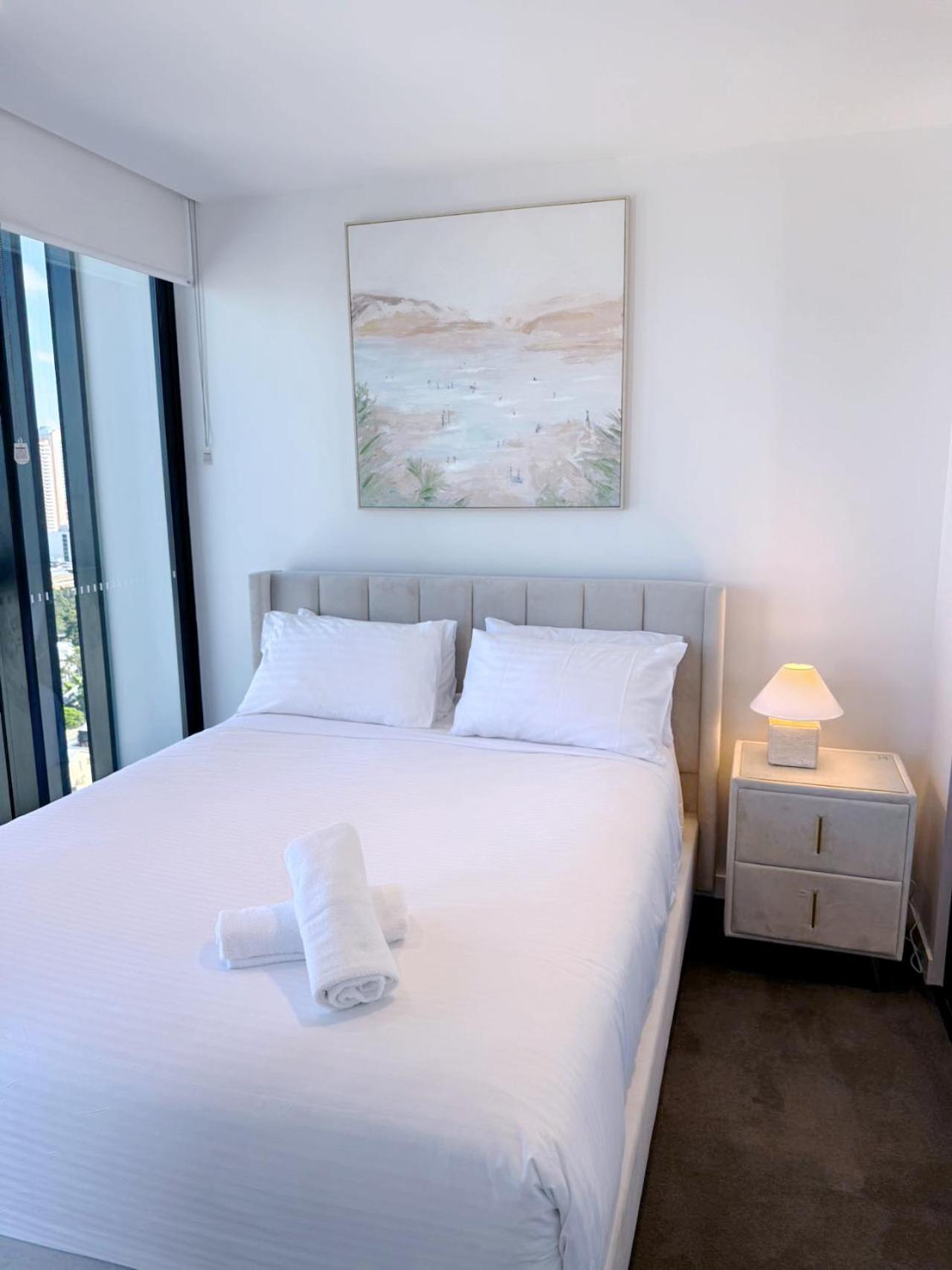 Skyline Serenity Luxury Apt With Free Parking Apartment Brisbane Exterior photo