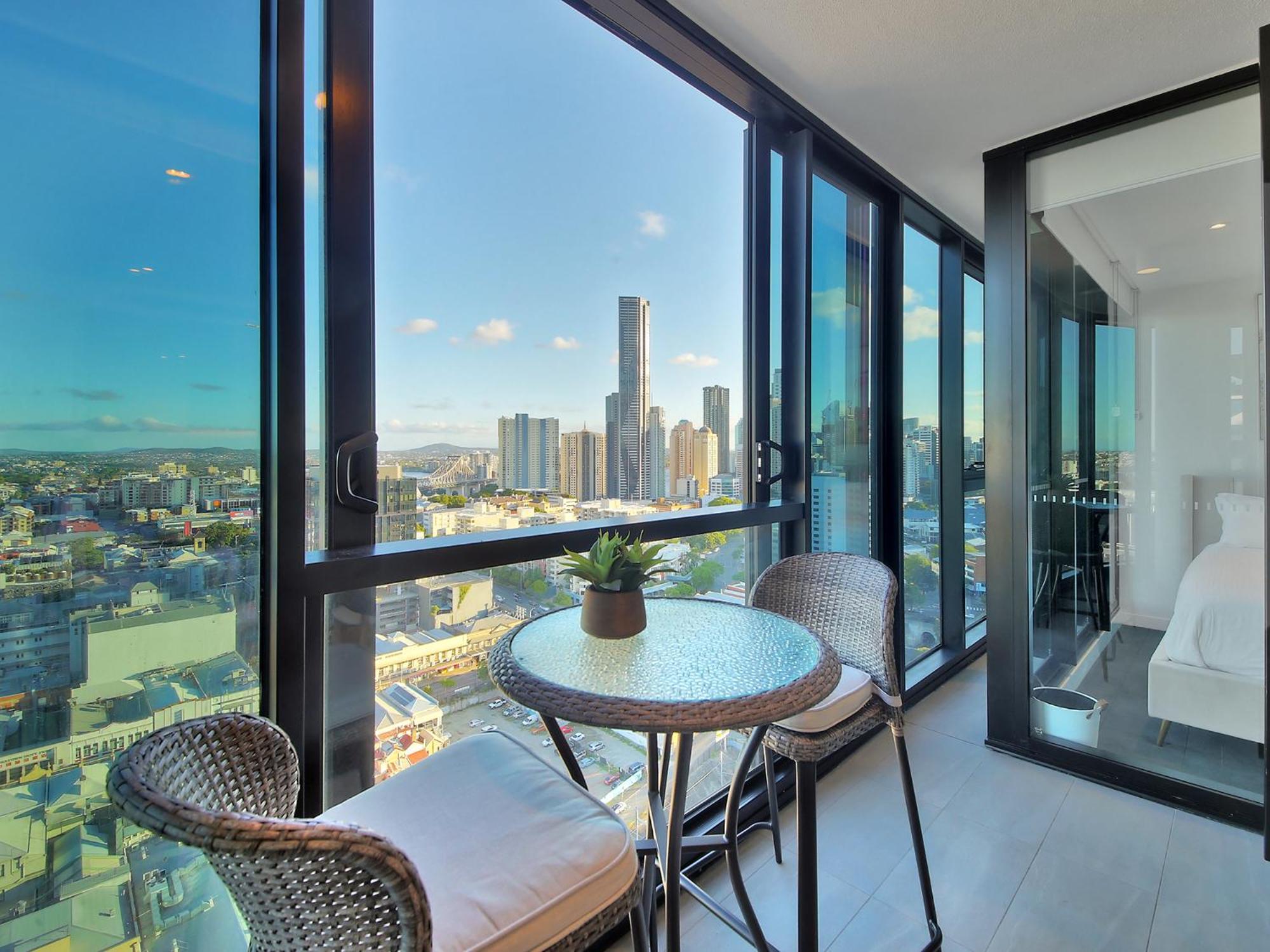 Skyline Serenity Luxury Apt With Free Parking Apartment Brisbane Exterior photo